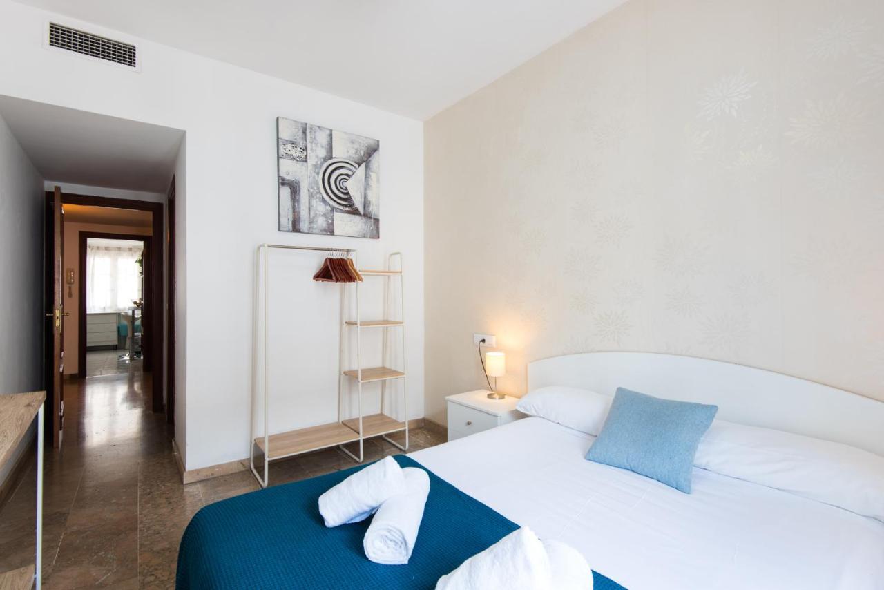 Center Apartment 2Bed 2B Aircon Wif And Parking Free Μάλαγα Εξωτερικό φωτογραφία
